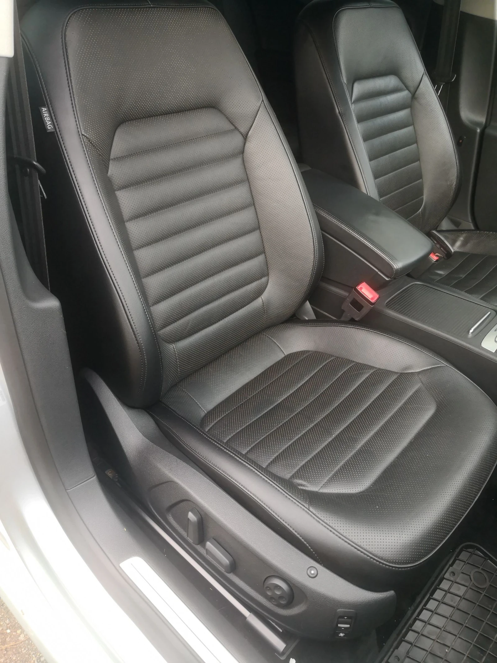 VW Passat TDI, снимка 13 - Автомобили и джипове - 54194575