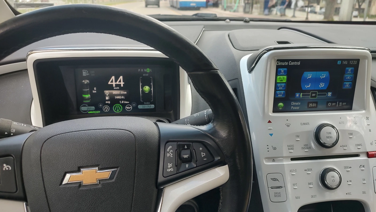 Chevrolet Volt, снимка 7 - Автомобили и джипове - 54236671