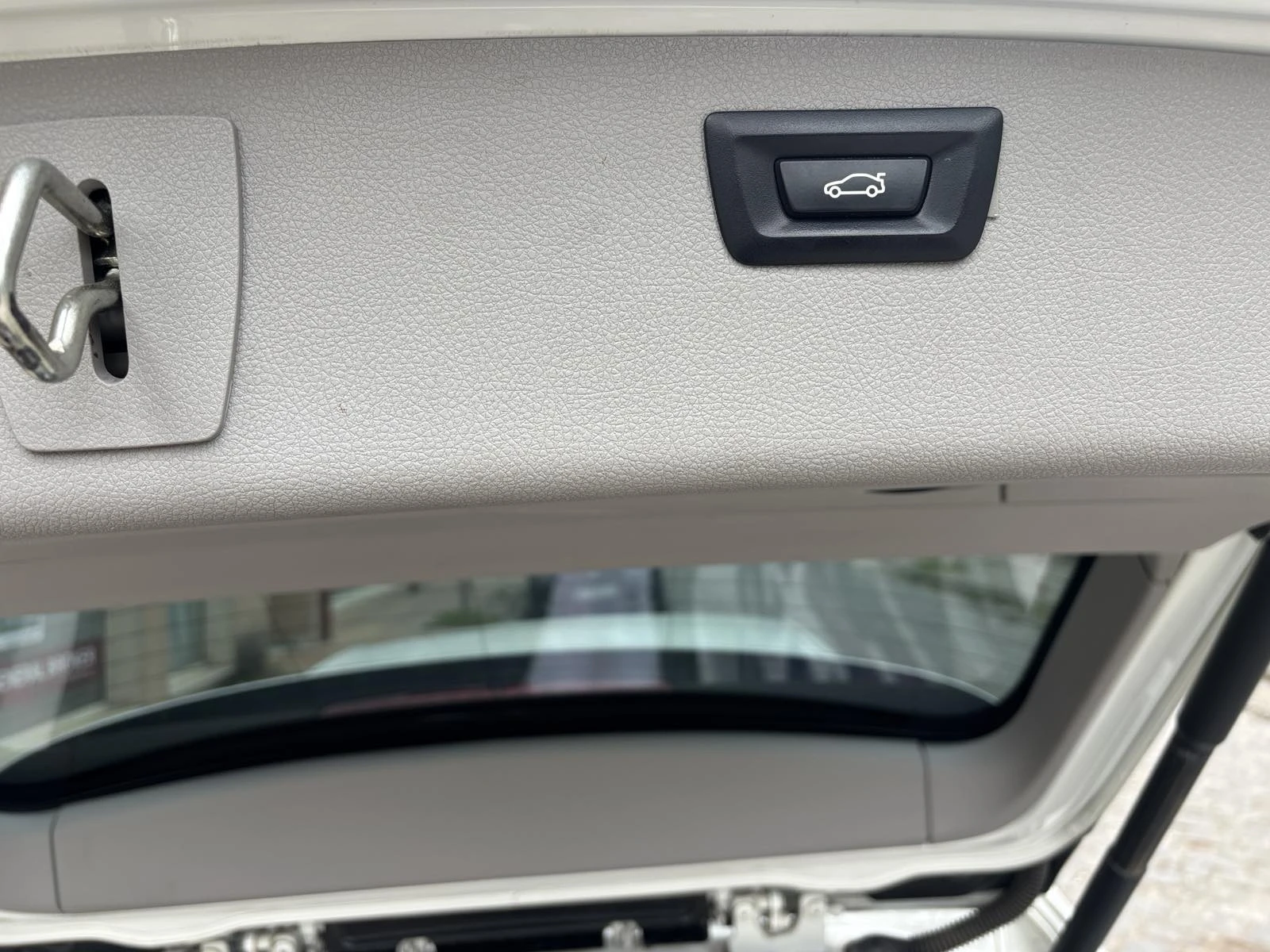 BMW 320 XDRIVE, снимка 14 - Автомобили и джипове - 54264024