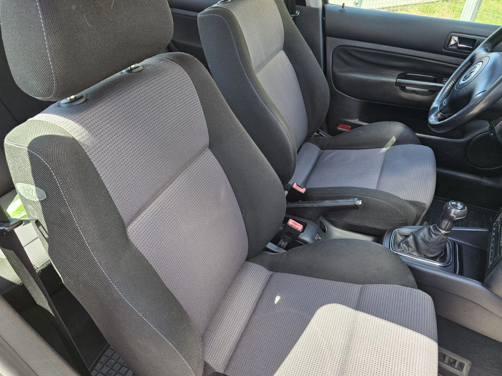 VW Golf, снимка 8 - Автомобили и джипове - 54360622