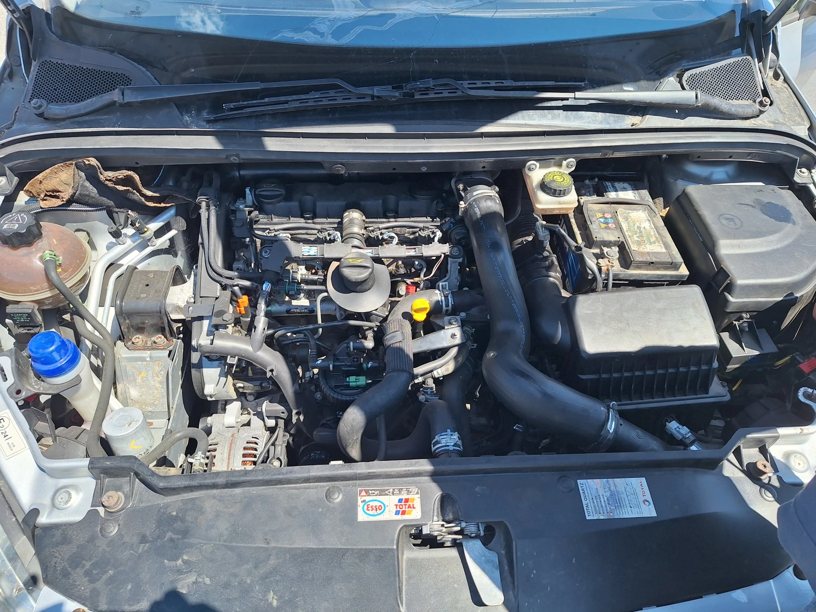 Peugeot 307 2.0 хди  бартер, снимка 10 - Автомобили и джипове - 54572394
