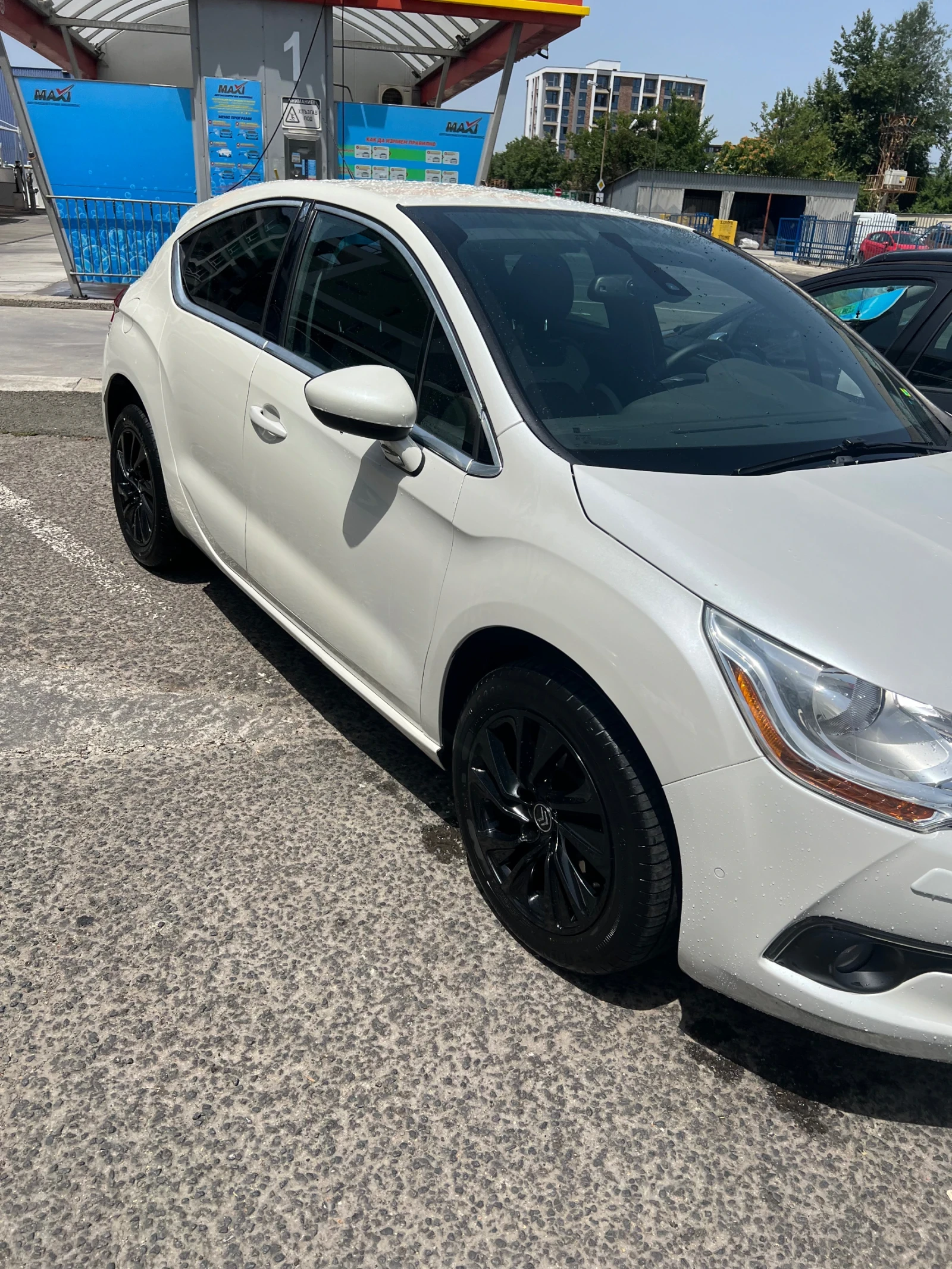 Citroen DS4, снимка 6 - Автомобили и джипове - 54598759