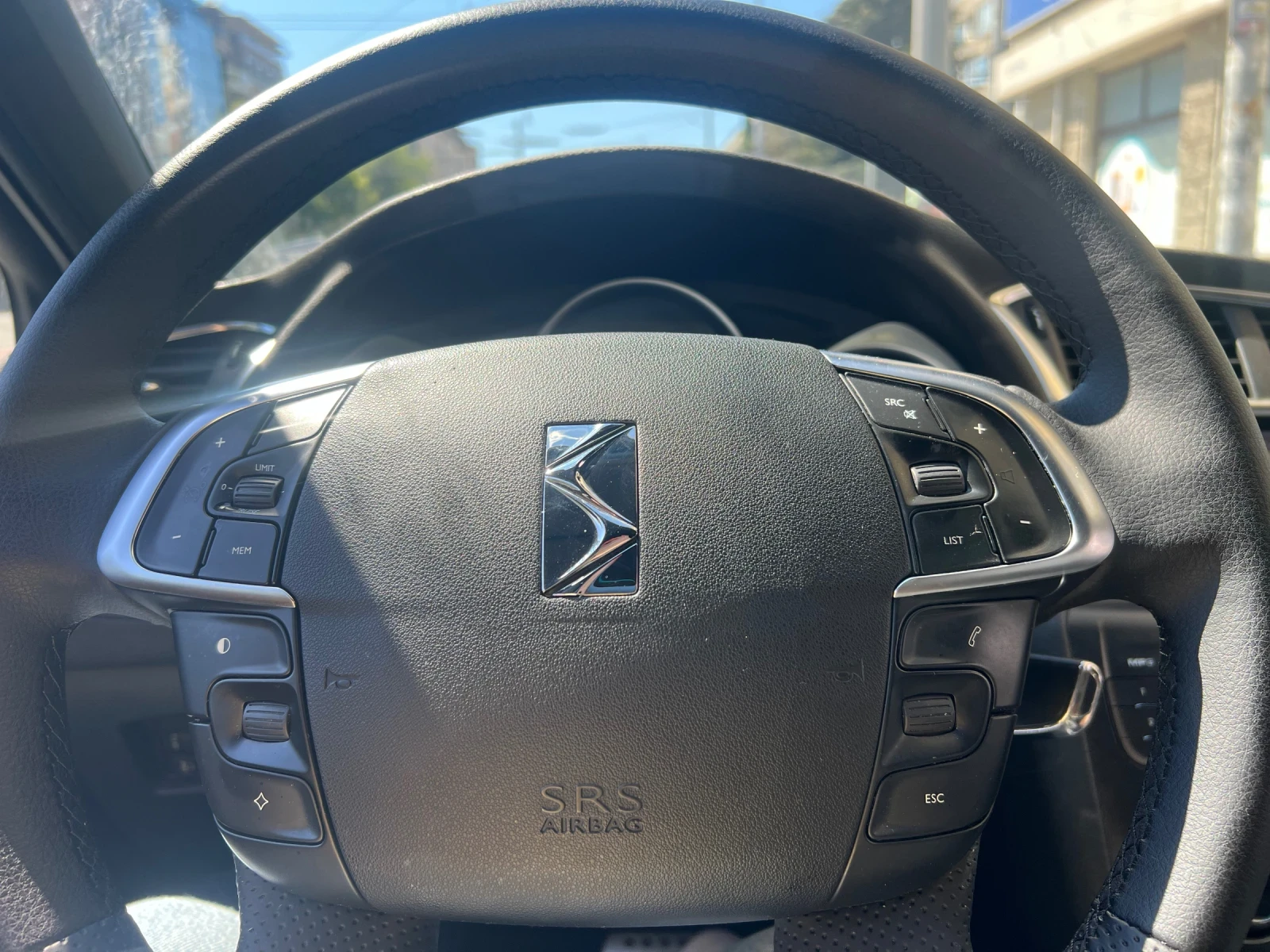 Citroen DS4, снимка 16 - Автомобили и джипове - 54598759