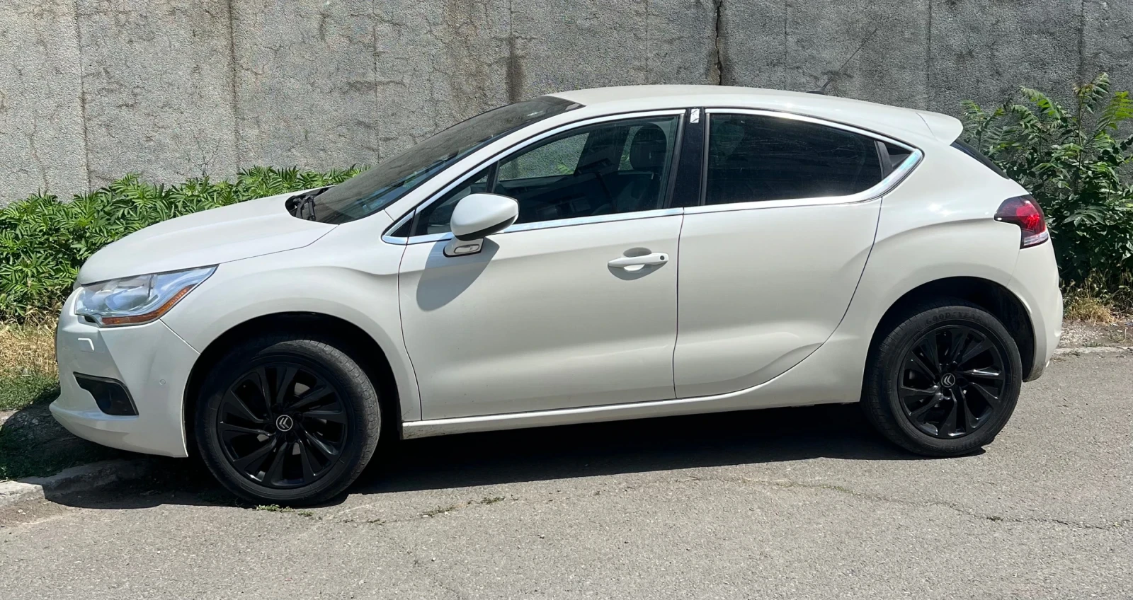 Citroen DS4, снимка 15 - Автомобили и джипове - 54598759