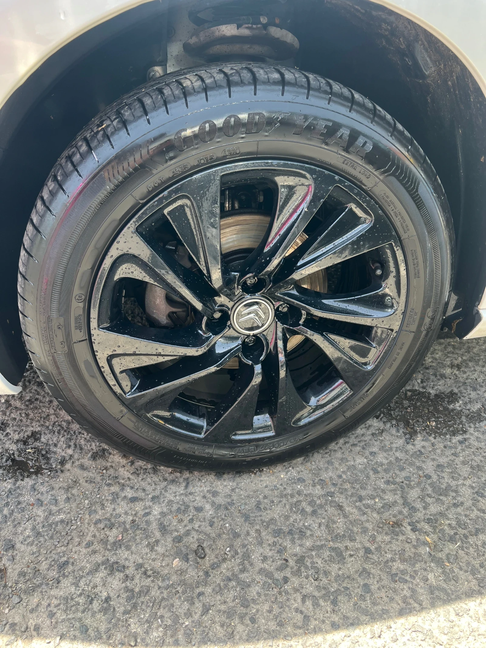 Citroen DS4, снимка 7 - Автомобили и джипове - 54598759