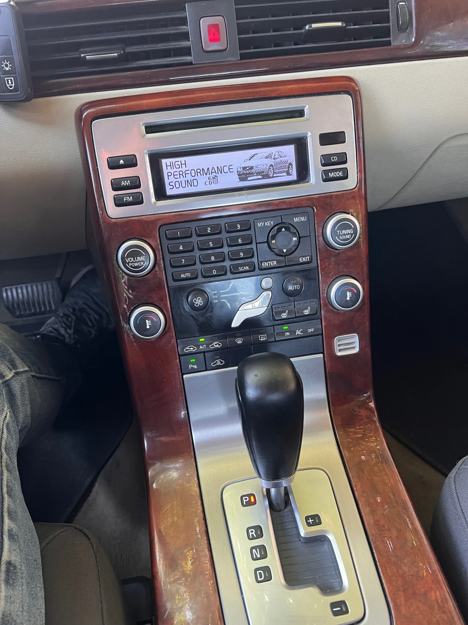 Volvo S80 2.4 Д5, снимка 13 - Автомобили и джипове - 54664812