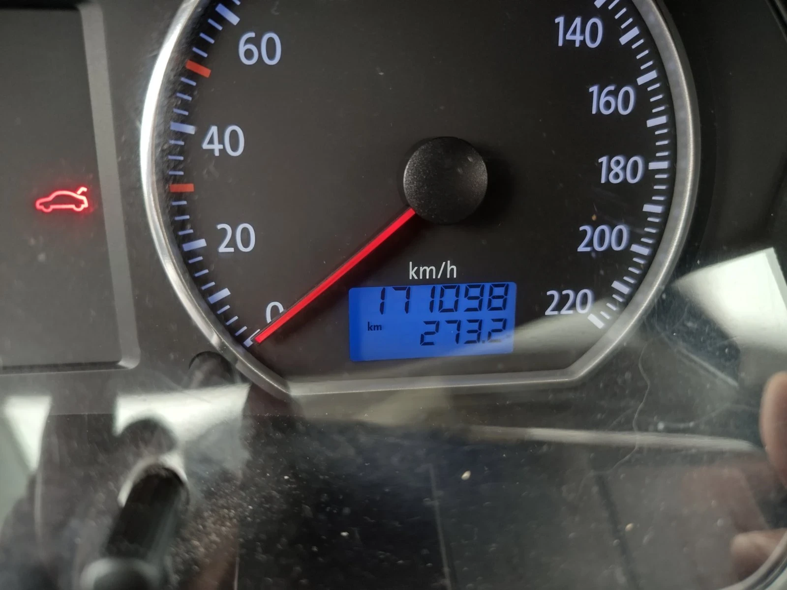 VW Polo 1.4i, снимка 9 - Автомобили и джипове - 54891073