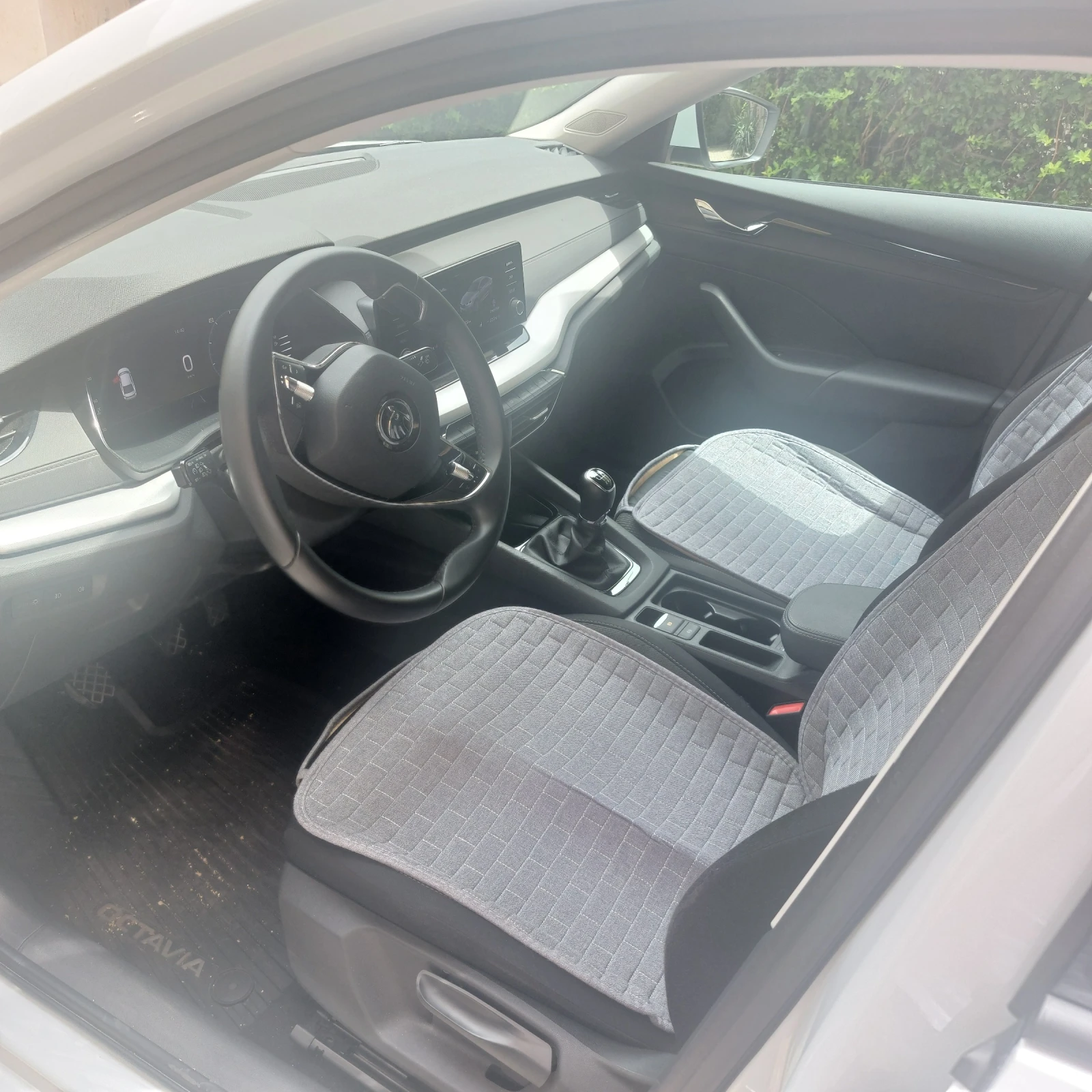 Skoda Octavia Амбишън, снимка 12 - Автомобили и джипове - 55142618