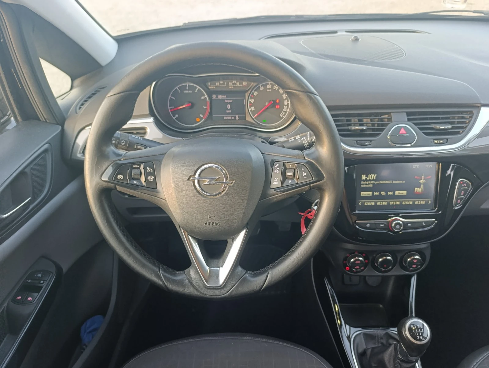 Opel Corsa  1.4 LPG Cosmo, снимка 7 - Автомобили и джипове - 55236131