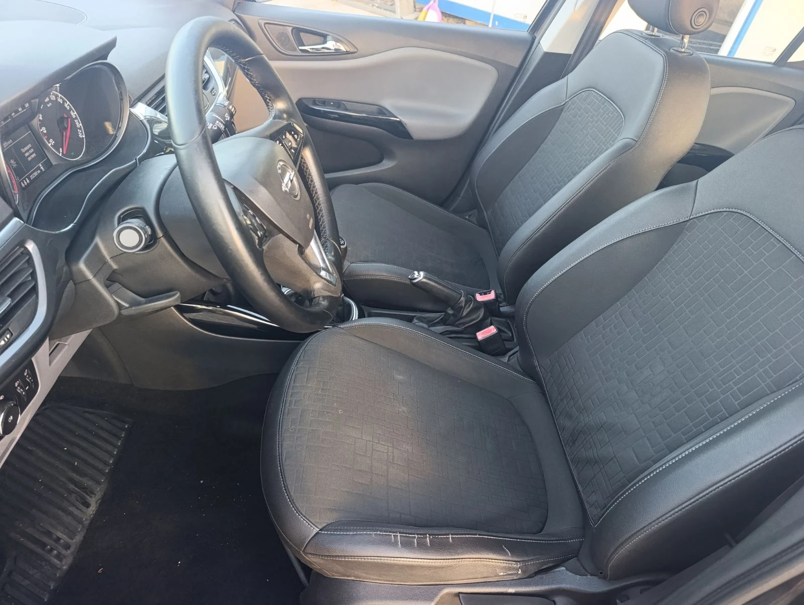 Opel Corsa  1.4 LPG Cosmo, снимка 16 - Автомобили и джипове - 55236131