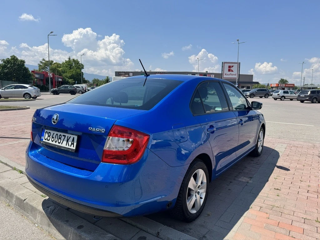 Skoda Rapid, снимка 8 - Автомобили и джипове - 55533586