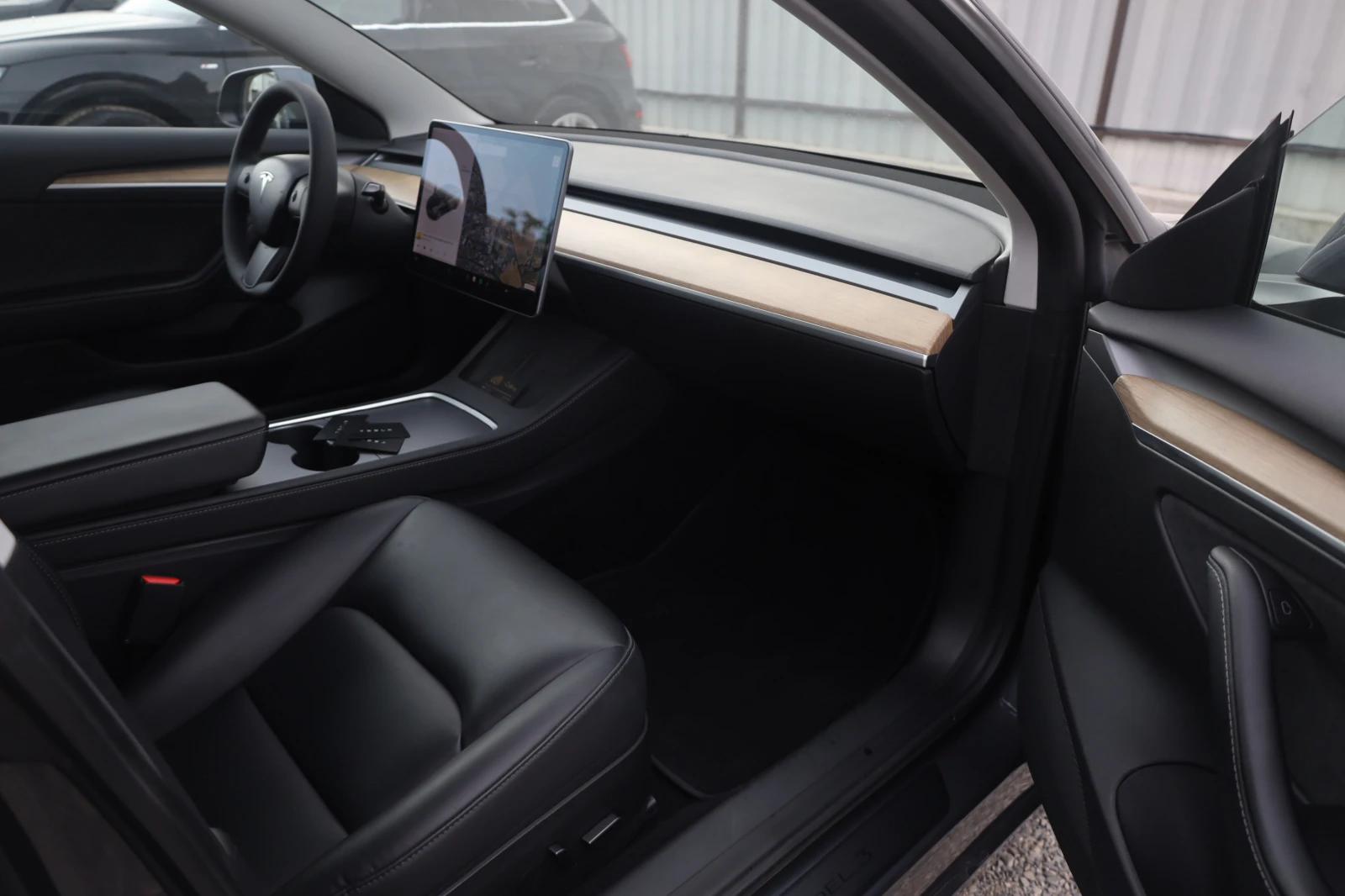 Tesla Model 3 Dual Motor Long Range ACC 360KAM SzH Pano Гаранция, снимка 7 - Автомобили и джипове - 56008433