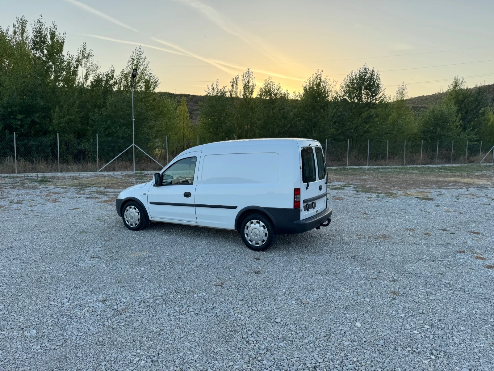 Opel Combo, снимка 7 - Автомобили и джипове - 56012826