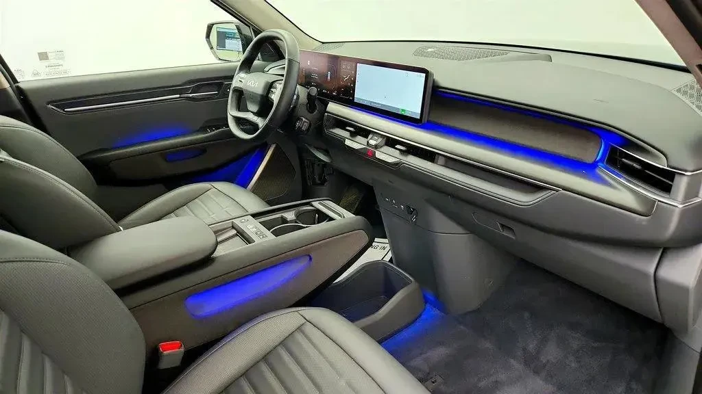 Kia K9 LAND AWD, снимка 10 - Автомобили и джипове - 56165227