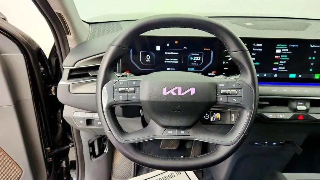 Kia K9 LAND AWD, снимка 11 - Автомобили и джипове - 56165227