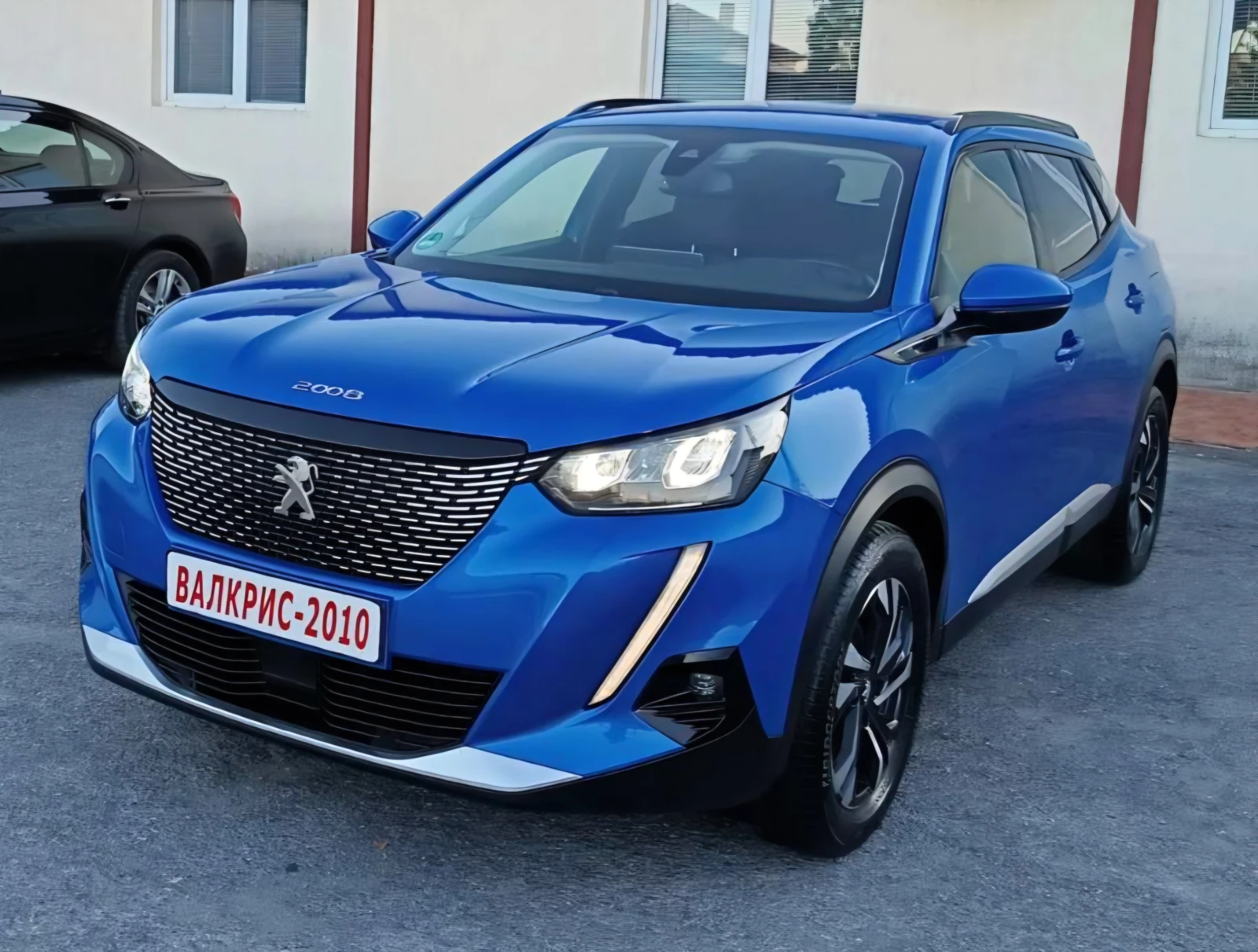 Peugeot 2008 Allure Pack i-Cockpit Сервизна книжка PureTech, снимка 2 - Автомобили и джипове - 56215762
