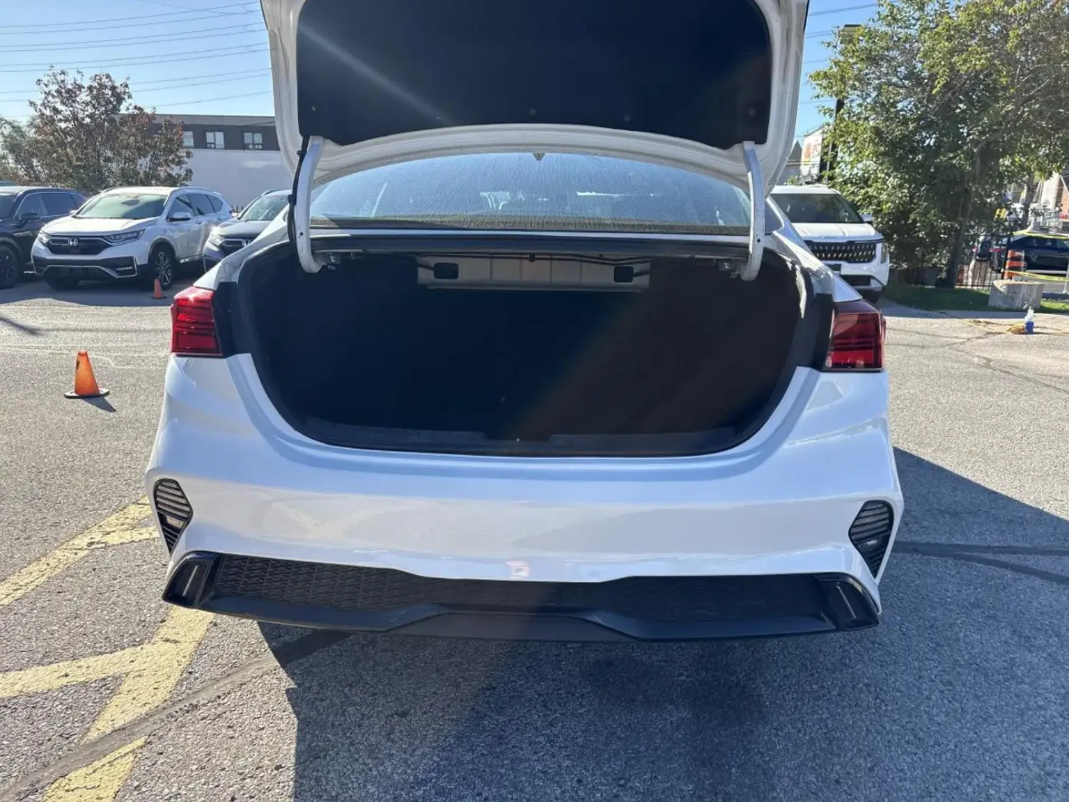 Kia Forte EX / CarPlay | Mobile.bg � ����������� 14