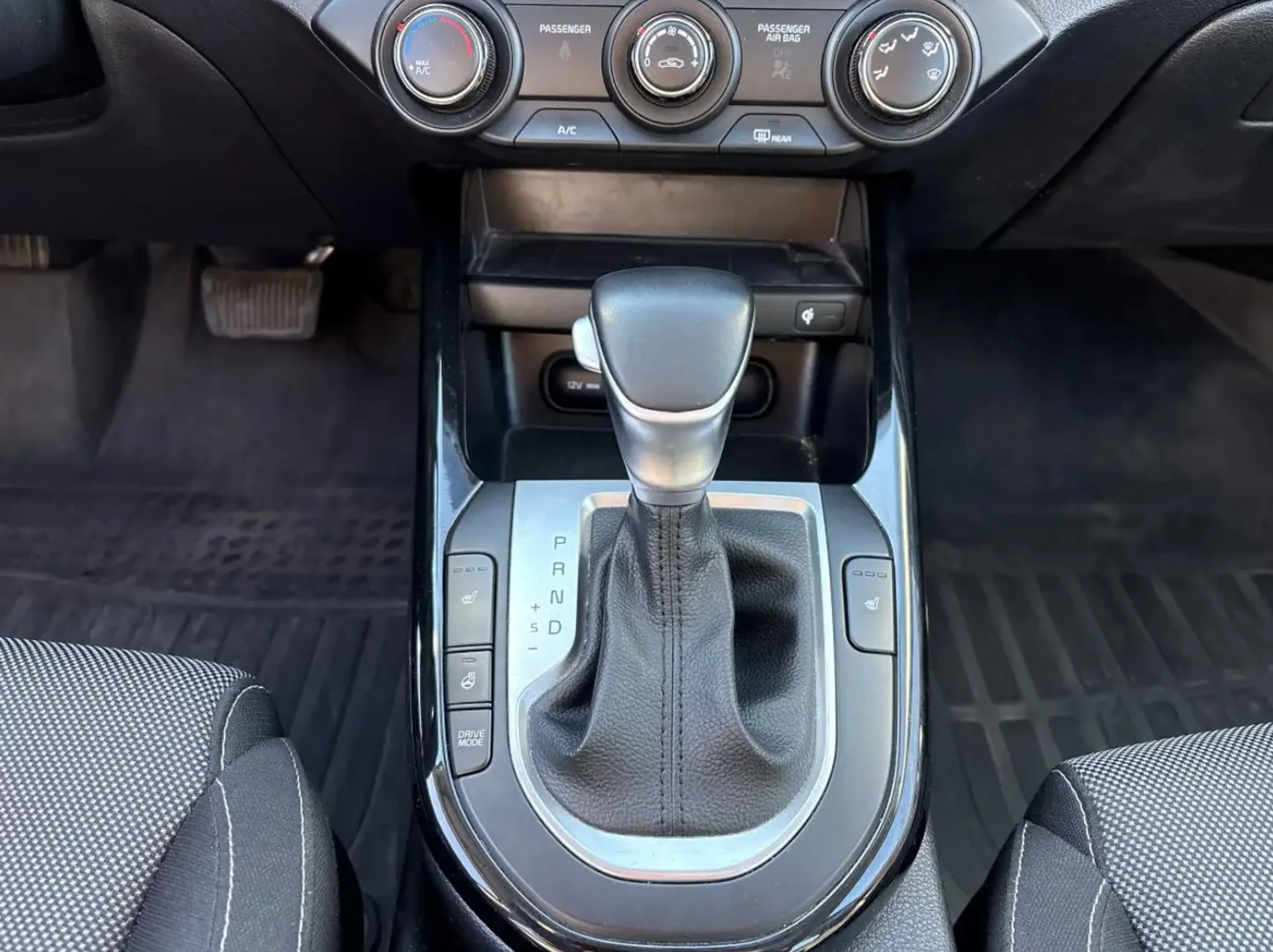 Kia Forte EX / CarPlay | Mobile.bg � ����������� 10