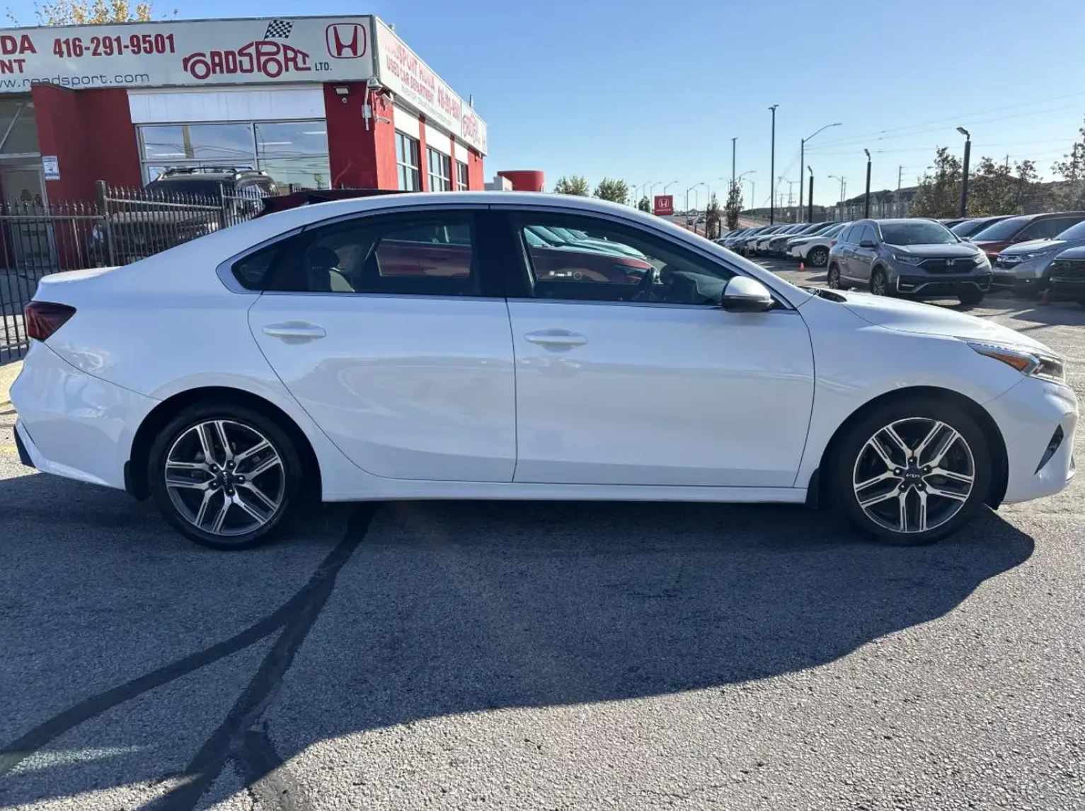 Kia Forte EX / CarPlay | Mobile.bg � ����������� 3