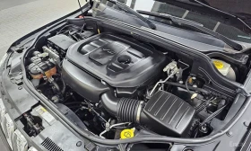 Jeep Grand cherokee 3.6* V6* 8ZF* OVERLAND* ДИСТРОНИК* ОБДУХВАНЕ* КАМЕ, снимка 17