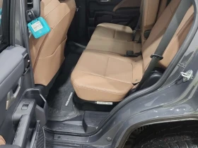 Toyota 4runner * 4WD * 7 МЕСТА * CARFAX * , снимка 11