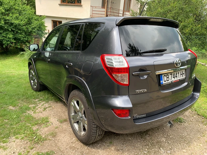 Toyota Rav4 4x4, снимка 15 - Автомобили и джипове - 48573015