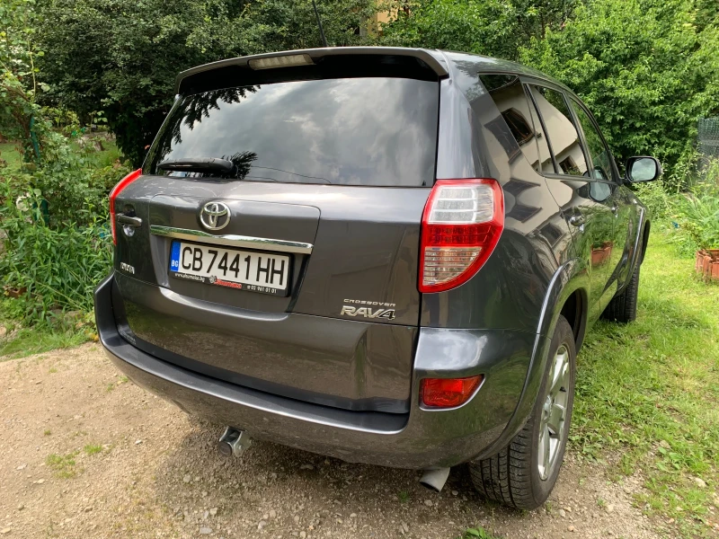 Toyota Rav4 4x4, снимка 14 - Автомобили и джипове - 48573015