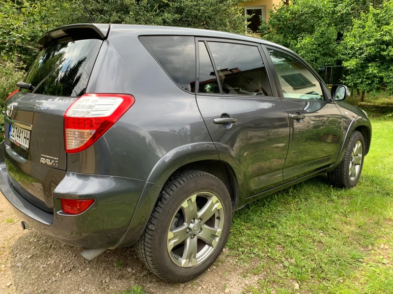 Toyota Rav4, снимка 14 - Автомобили и джипове - 47724106