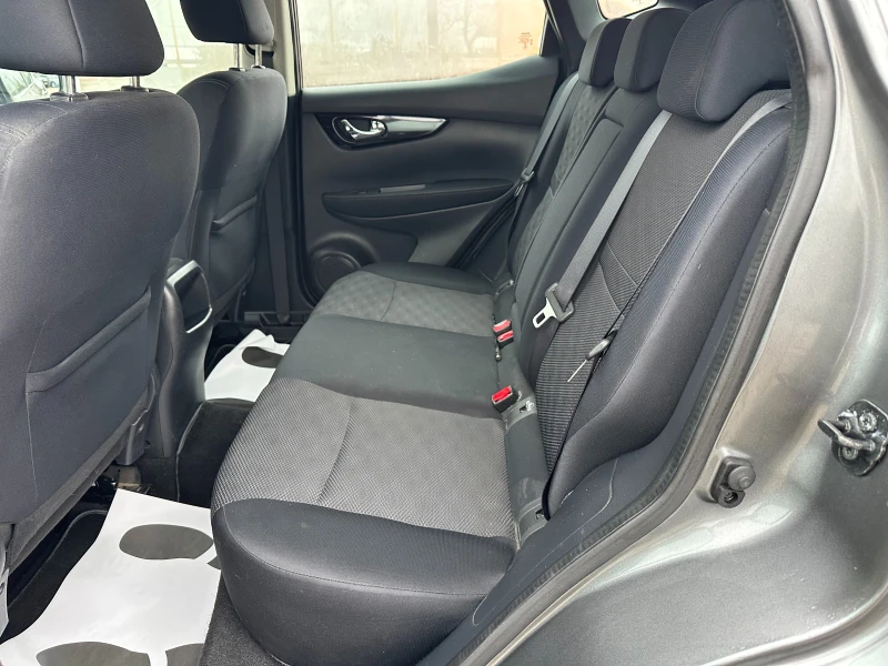 Nissan Qashqai 1, 6dci/Автоматик, снимка 10 - Автомобили и джипове - 53200263