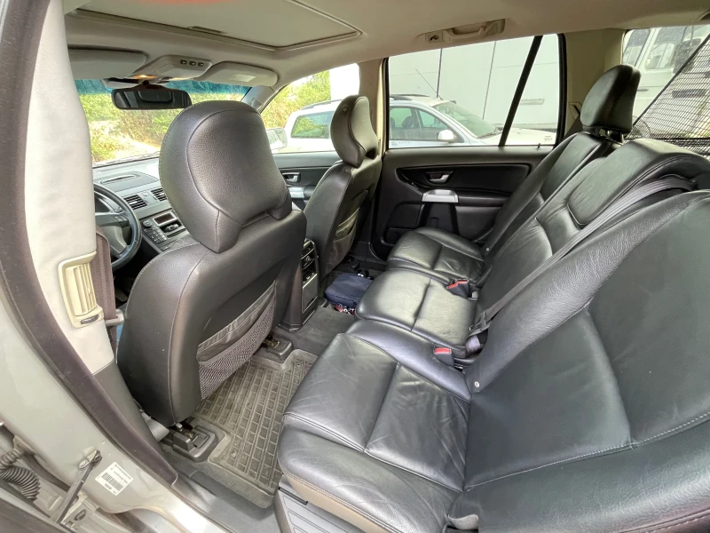 Volvo Xc90, снимка 4 - Автомобили и джипове - 53218063