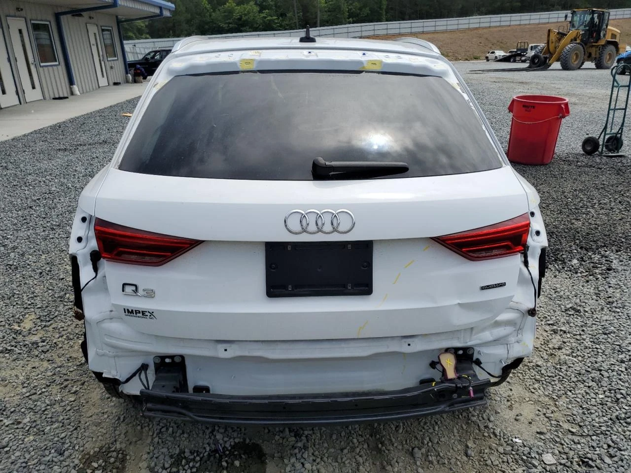 Audi Q3  PREMIUM* S-LINE* 45* ПОДГРЕВИ* ПАНОРАМА - изображение 5