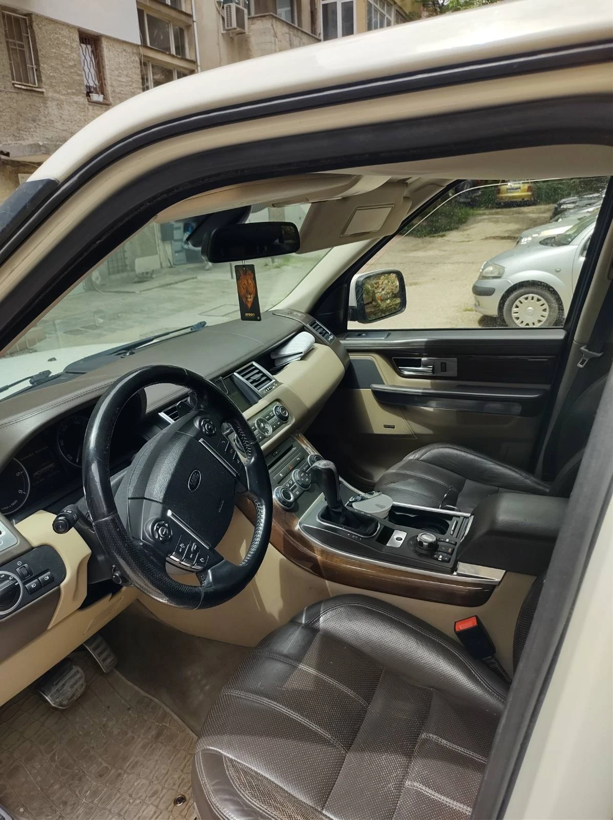 Land Rover Range Rover Sport  - изображение 3