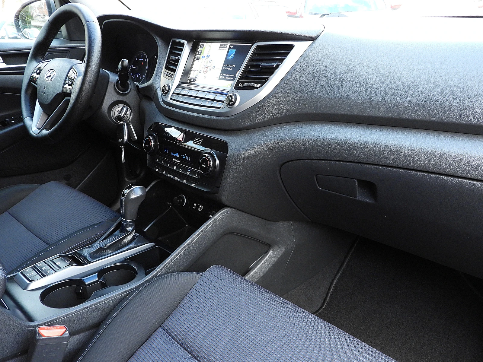 Hyundai Tucson 2.0���������/4x4/���������/������/���� | Mobile.bg � ����������� 14