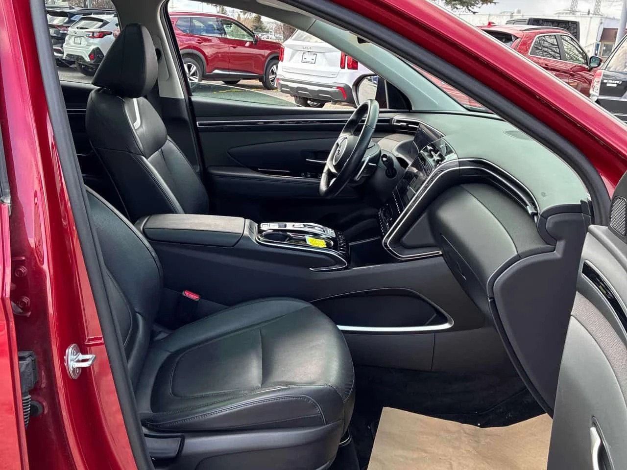 Hyundai Tucson Luxury  CARFAX, снимка 16 - Автомобили и джипове - 54148563