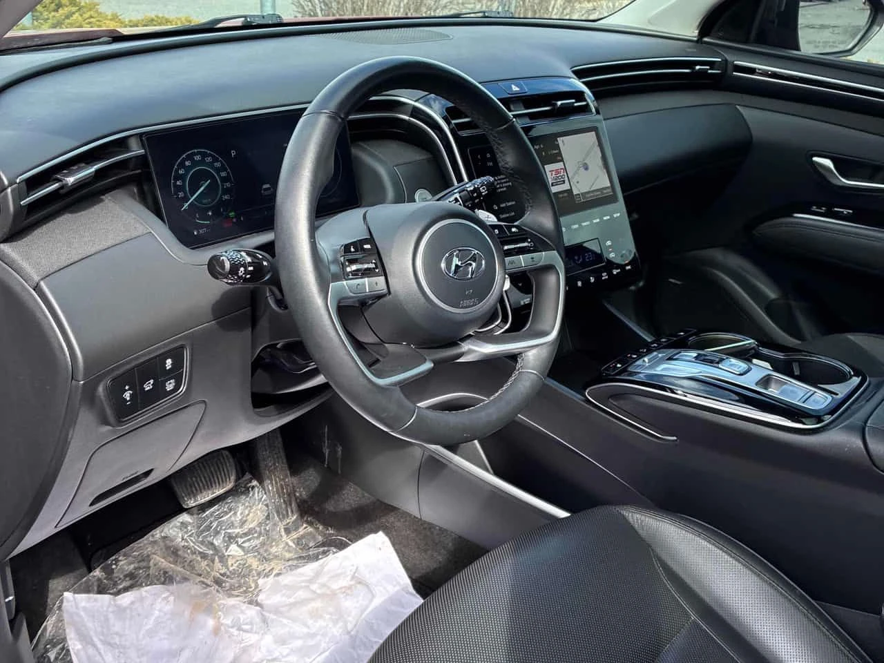 Hyundai Tucson Luxury  CARFAX, снимка 5 - Автомобили и джипове - 54148563