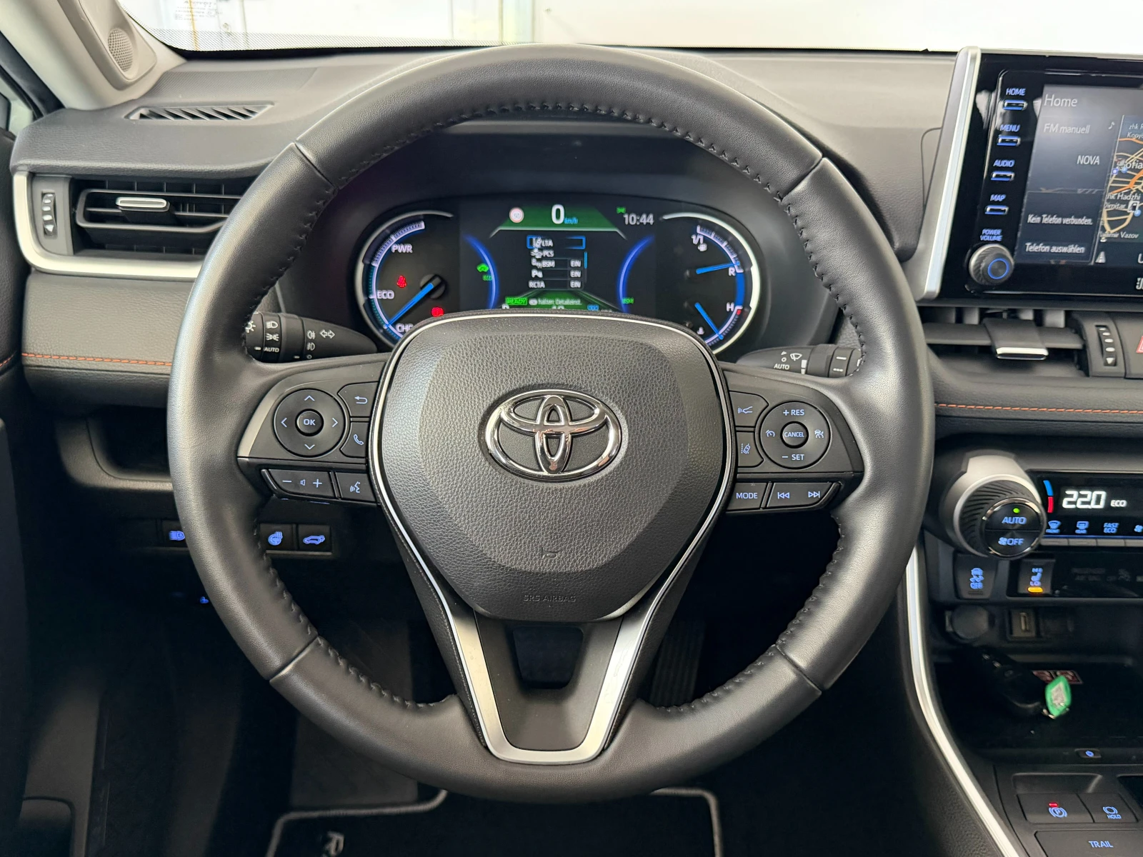 Toyota Rav4 2.5 Hybrid* 4X4* ADVENTURE* ПЪЛНА СЕРВИЗНА ИСТРИЯ, снимка 13 - Автомобили и джипове - 54763255