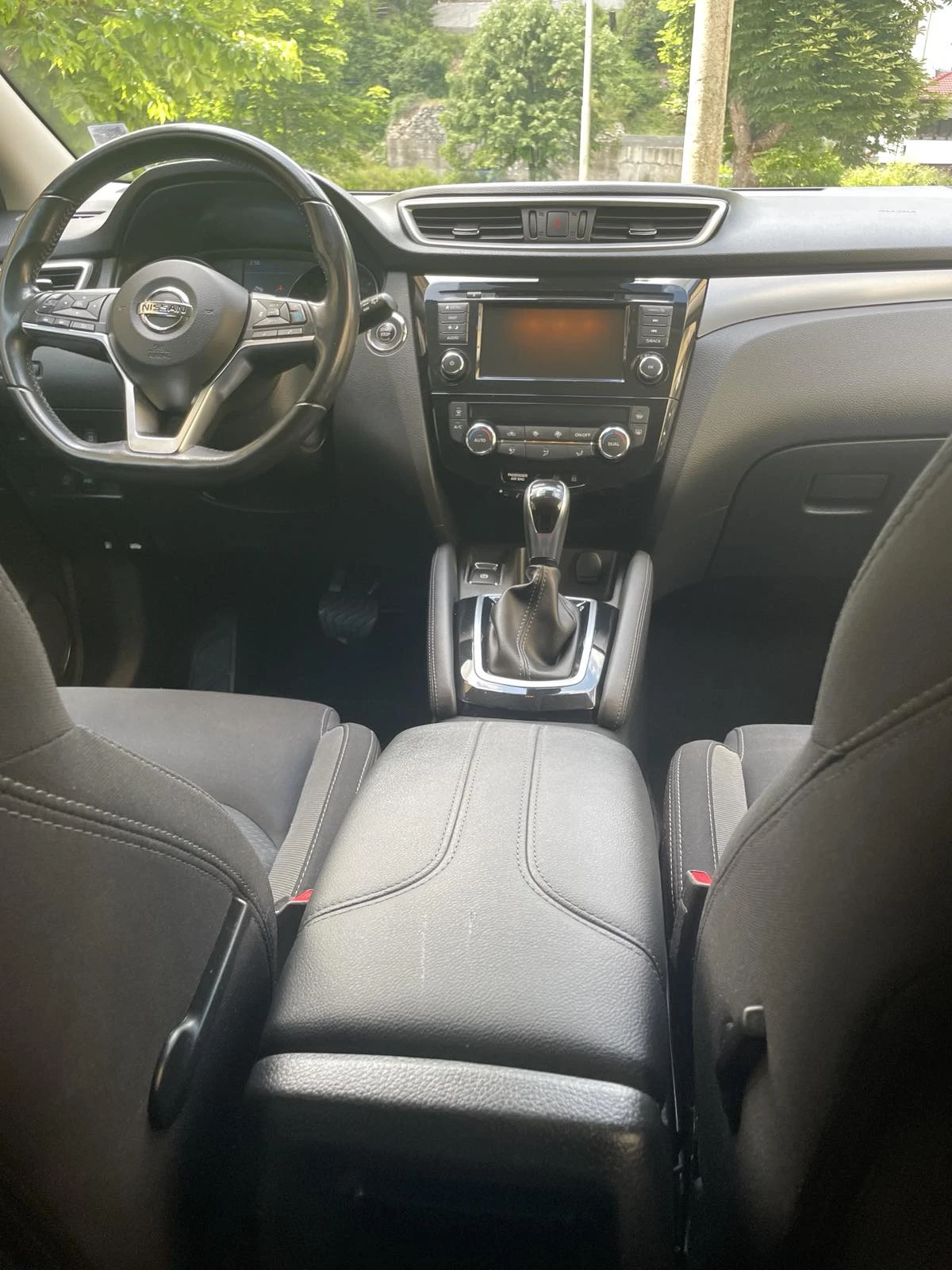 Nissan Qashqai, снимка 7 - Автомобили и джипове - 54873048