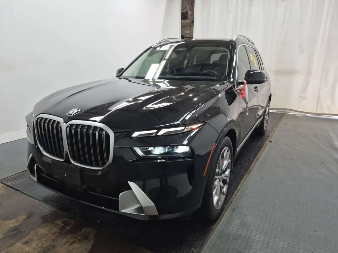 BMW X7 * xDrive40i * CARFAX * Сервизна история * 