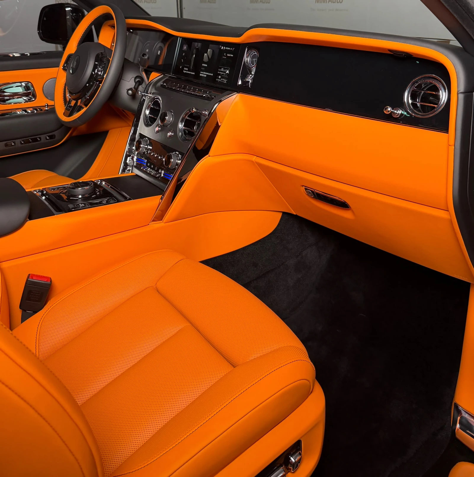 Rolls-Royce Cullinan Series II* Mandarin* ShootingStar, снимка 11 - Автомобили и джипове - 55550745