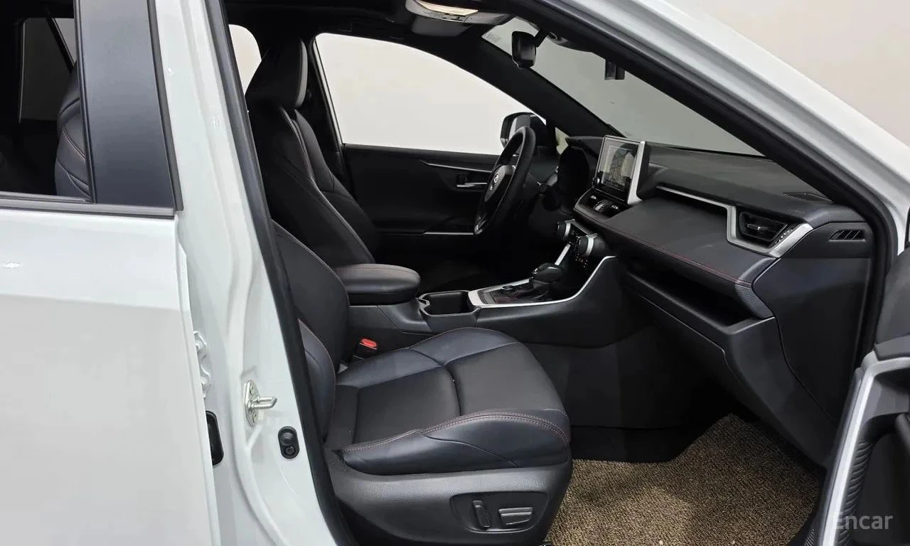 Toyota Rav4, снимка 11 - Автомобили и джипове - 56738029