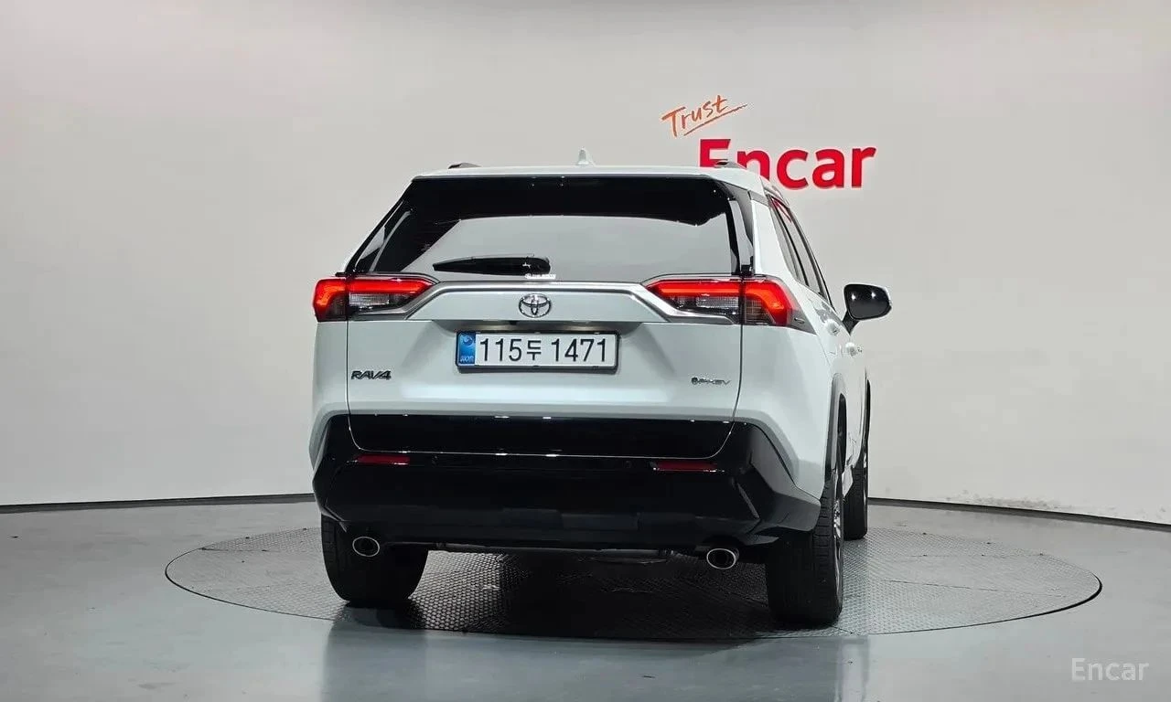 Toyota Rav4, снимка 4 - Автомобили и джипове - 56738029
