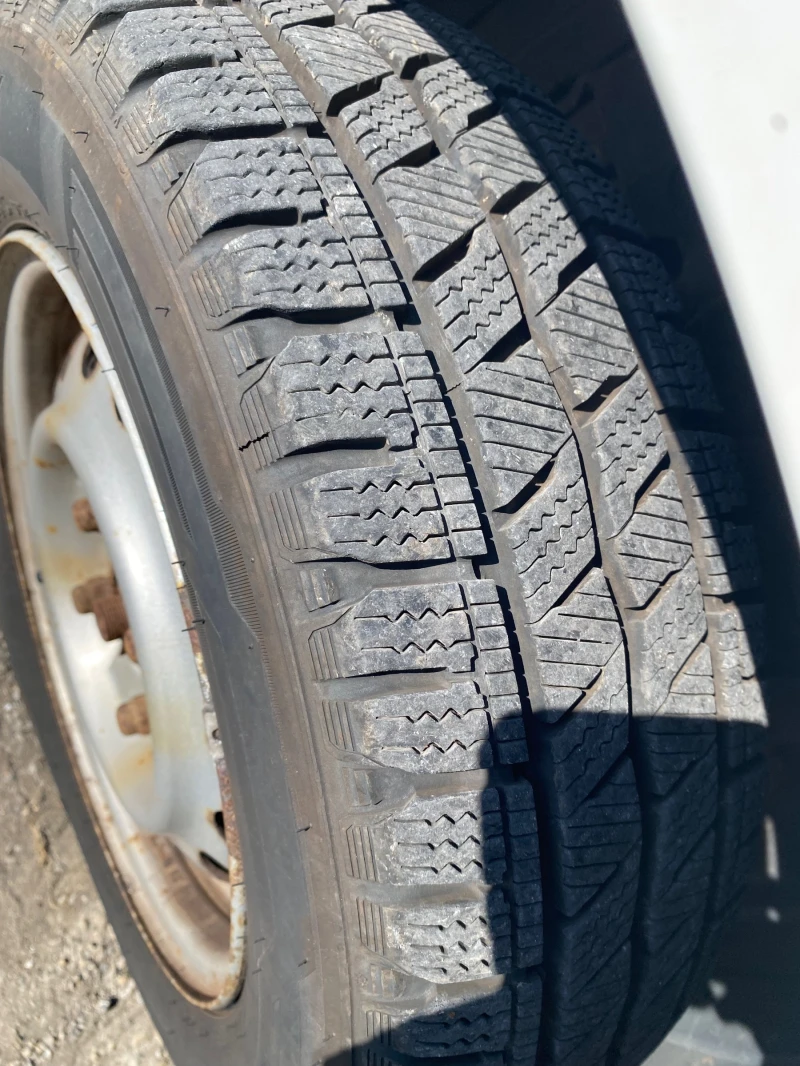 Nissan NV200 Клима Нова, снимка 12 - Бусове и автобуси - 52146847