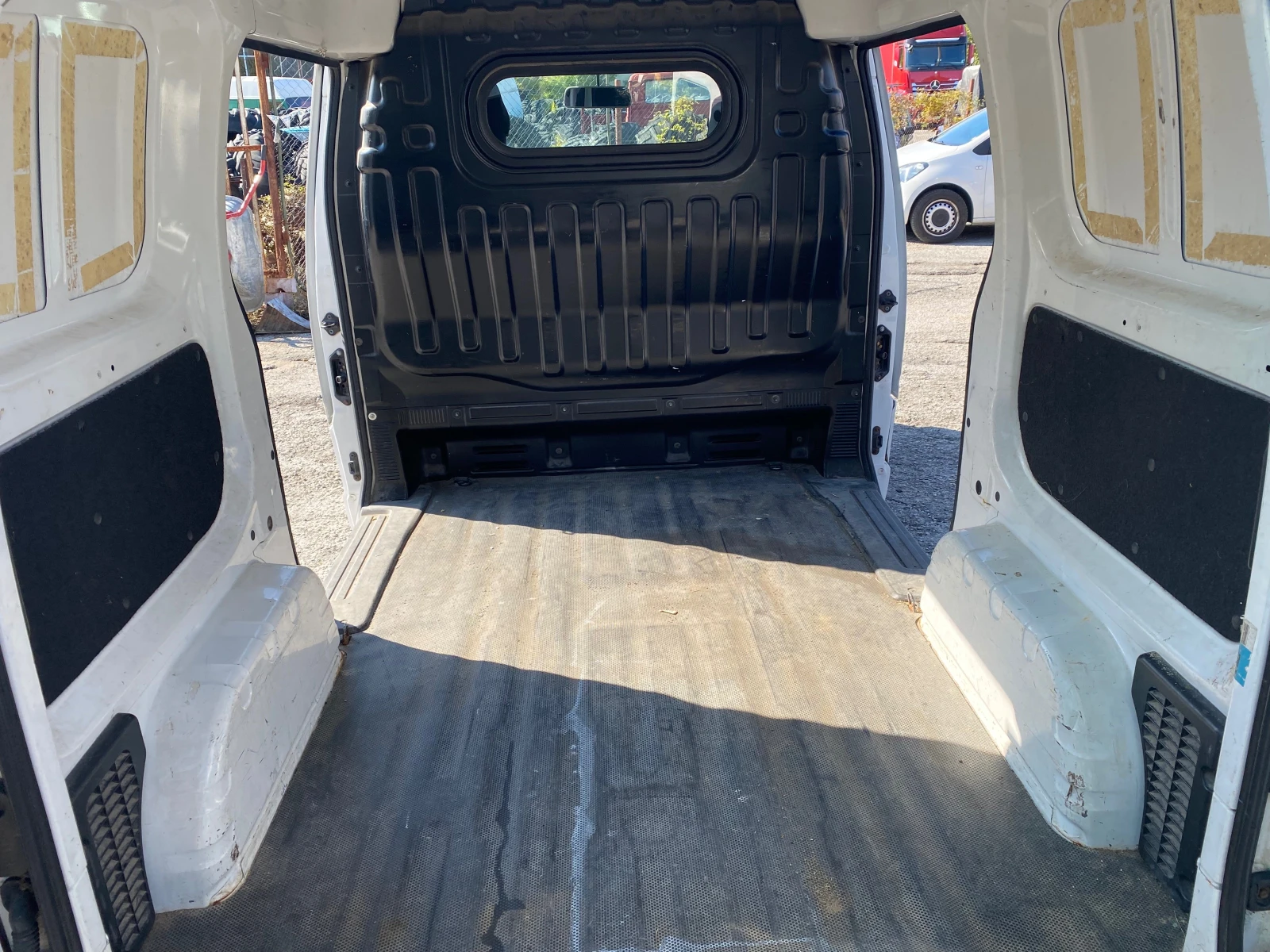 Nissan NV200 Клима Нова - изображение 5
