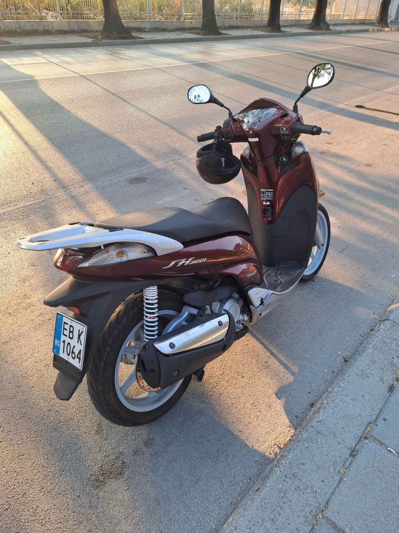 Honda Sh, снимка 5 - Мотоциклети и мототехника - 55606973