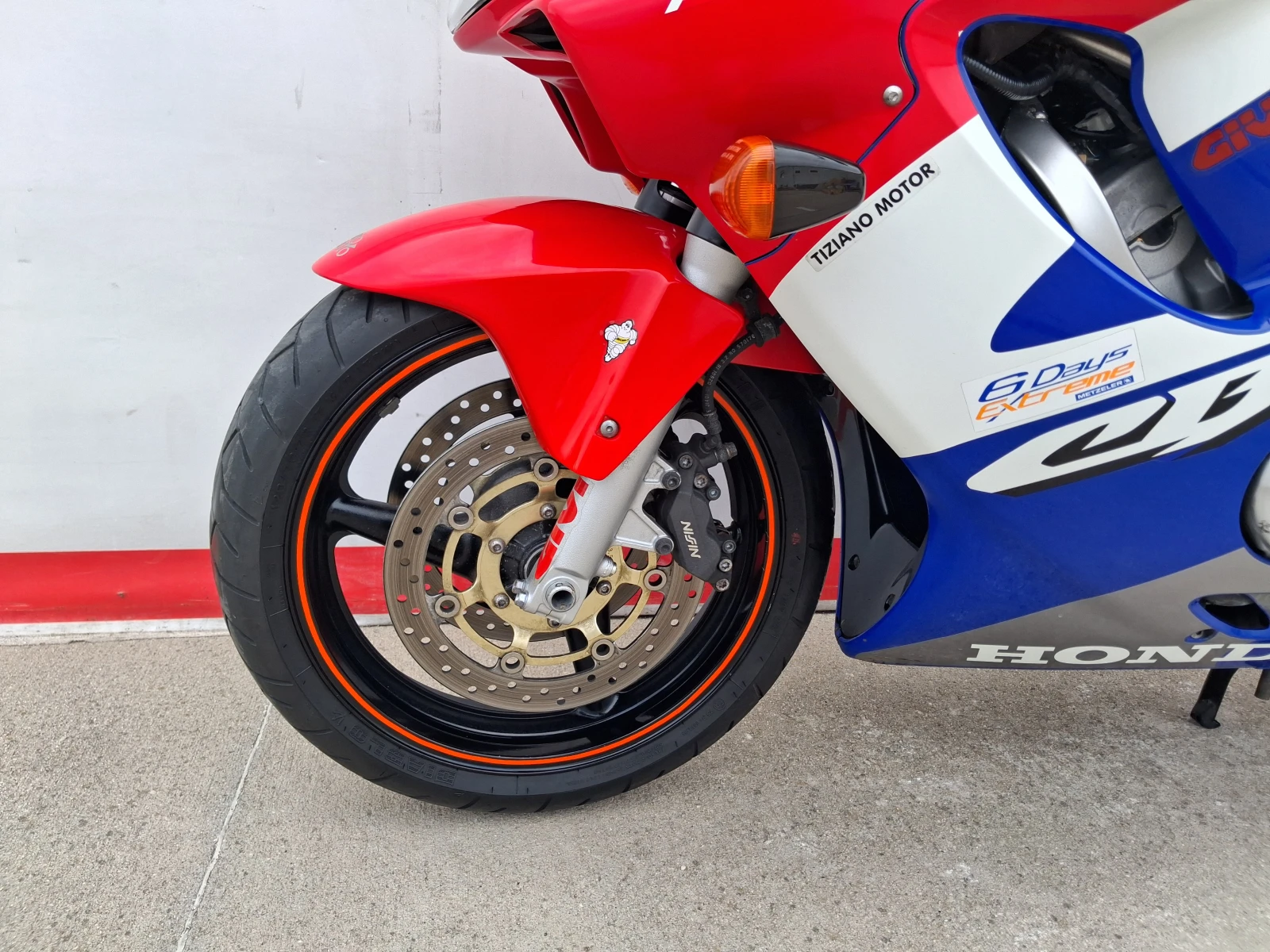 Honda Cbr F4, снимка 7 - Мотоциклети и мототехника - 56285967