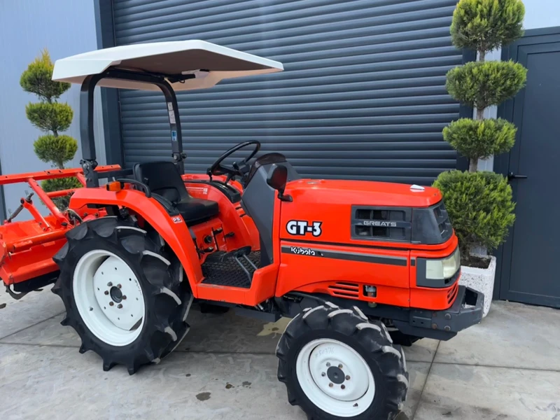 Трактор Kubota GT3, снимка 1 - Селскостопанска техника - 48947981