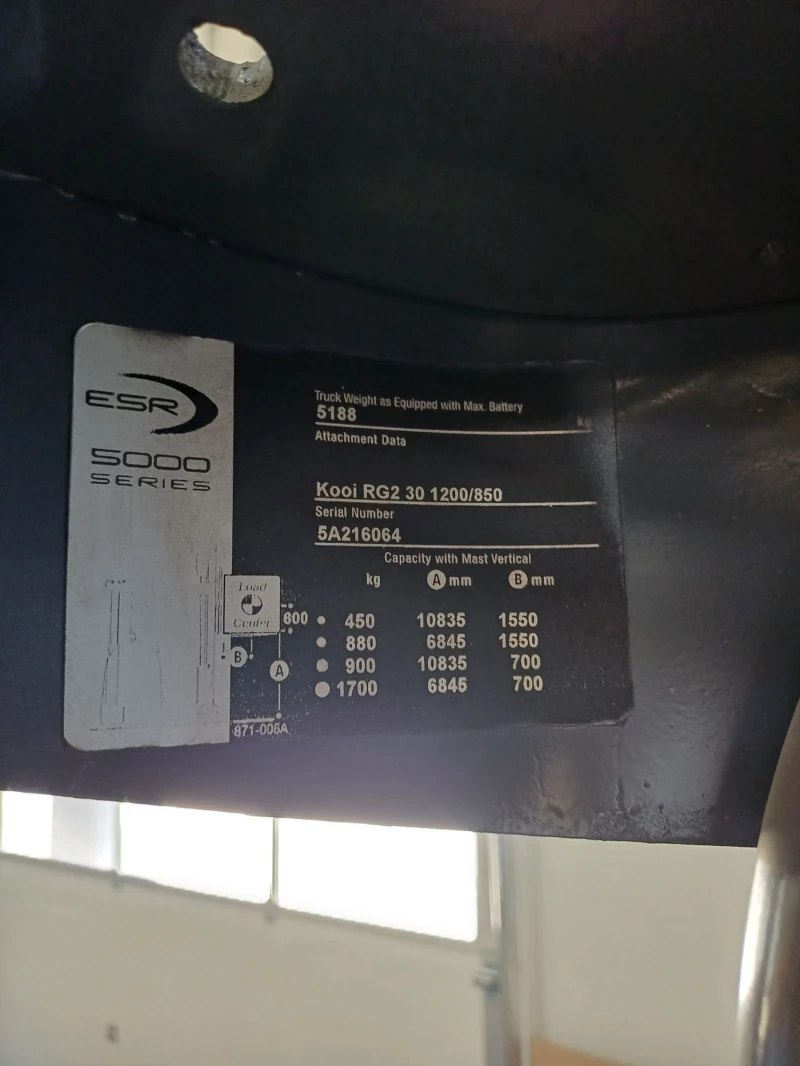 Електрокар Crown, снимка 2 - Индустриална техника - 51083975