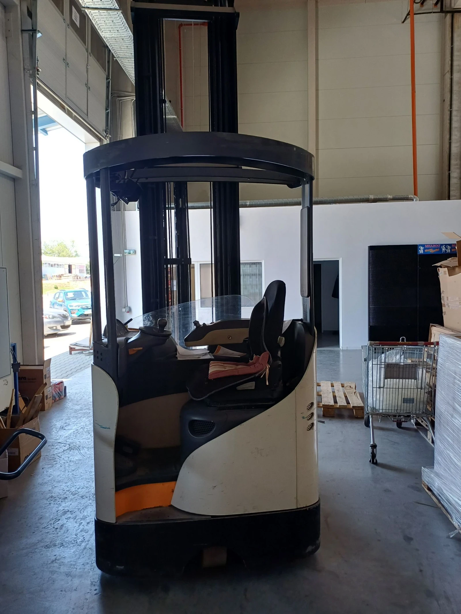 Електрокар Crown, снимка 1