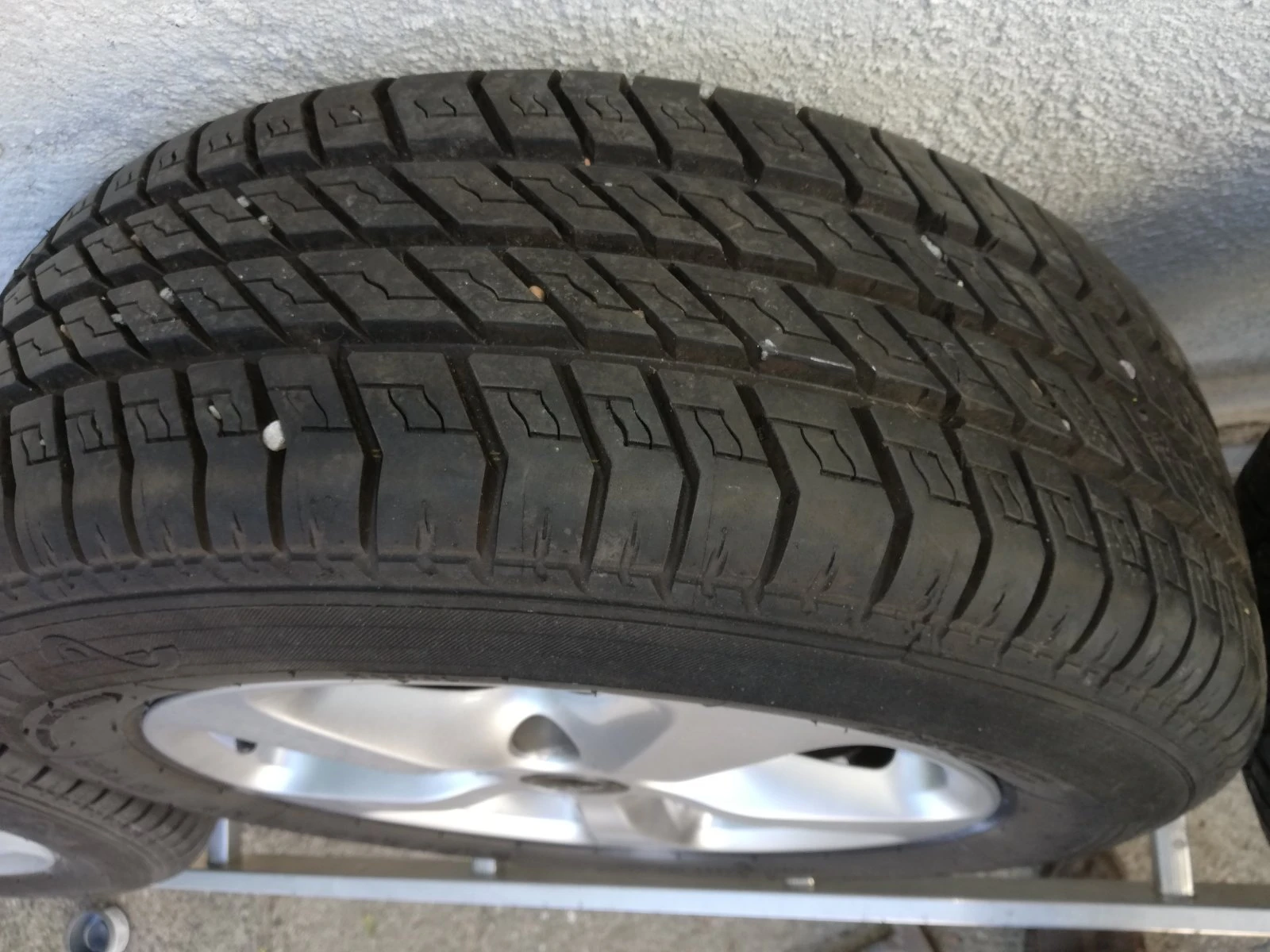    205/60R15  VW Golf | Mobile.bg   3