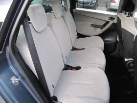 Citroen C4 Picasso 1.8i-125k-GPL, снимка 13